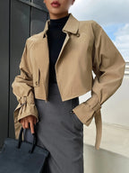 Camille | Schicker kurzer Trenchcoat mit zeitloser Schneider-Eleganz
