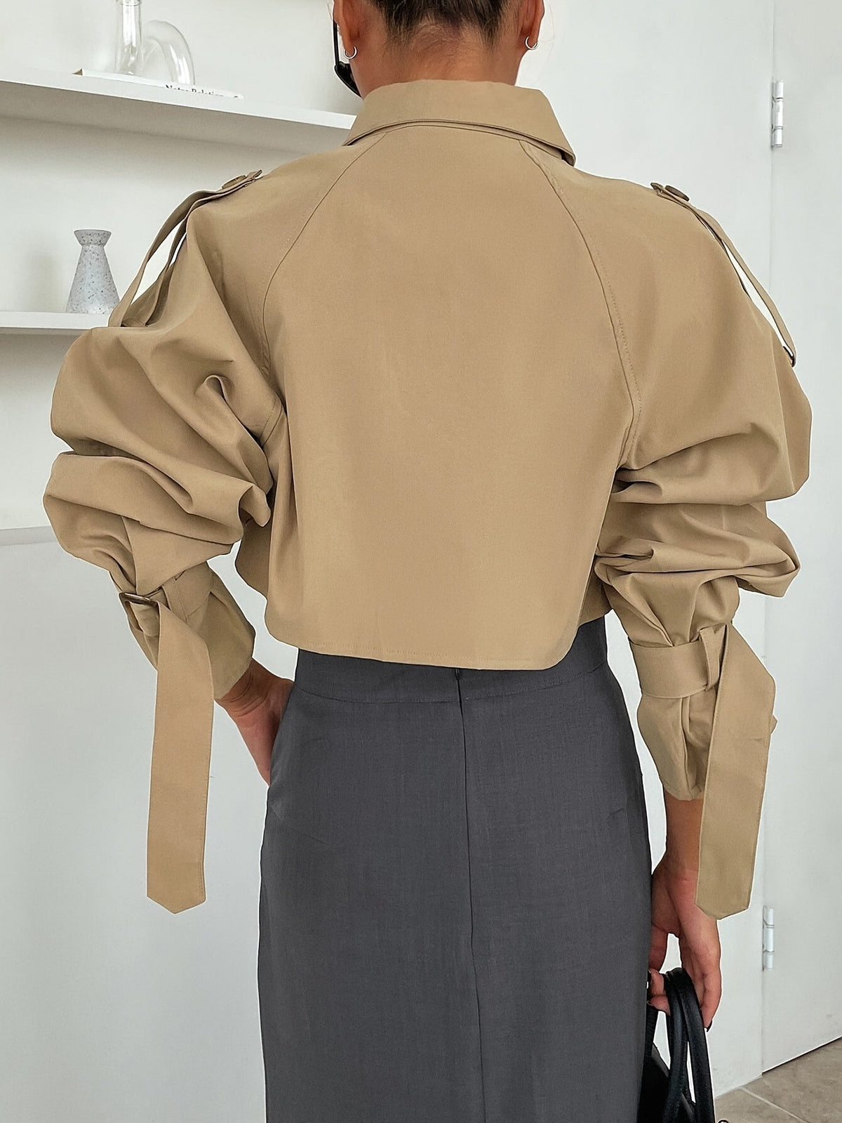 Camille | Schicker kurzer Trenchcoat mit zeitloser Schneider-Eleganz