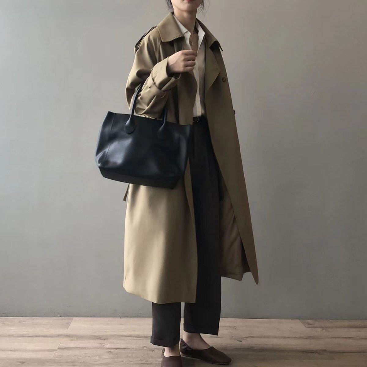 Charlotte | Wasserabweisender zweireihiger Trenchcoat für zeitlosen Stil