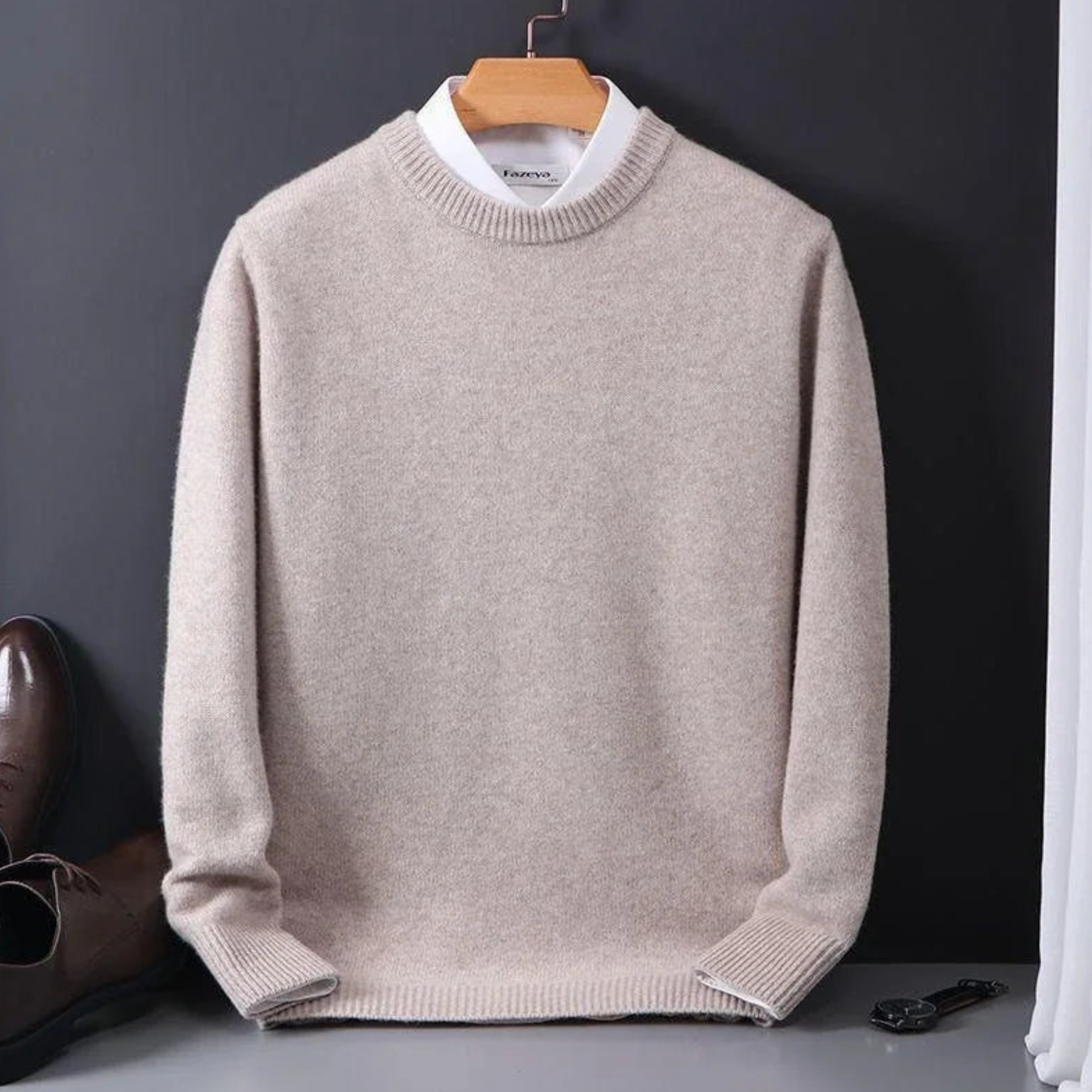 Klassischer Cashmere Pullover