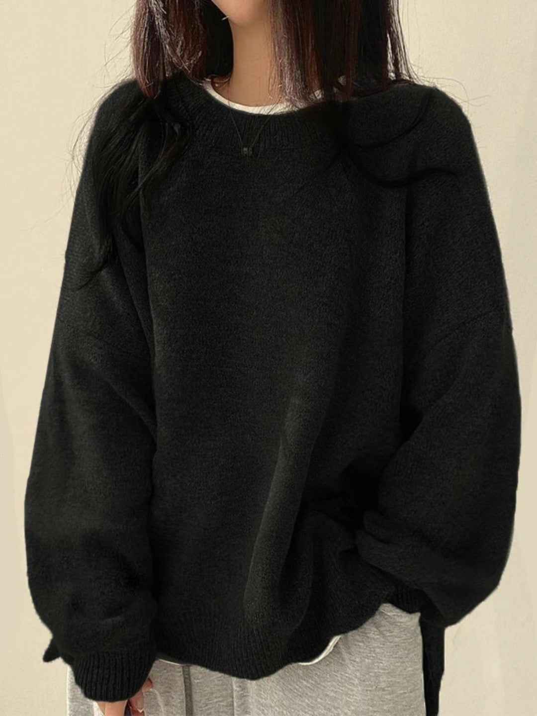 Strickpullover mit Drop-Shoulder, Rundhals und Schlitzsaum - Chic und gemütlich