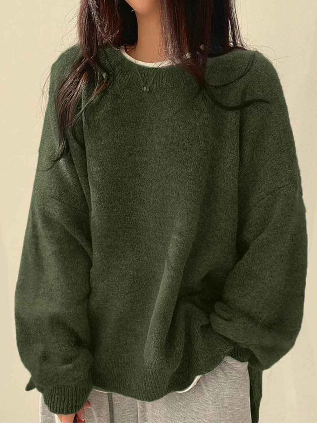 Strickpullover mit Drop-Shoulder, Rundhals und Schlitzsaum - Chic und gemütlich