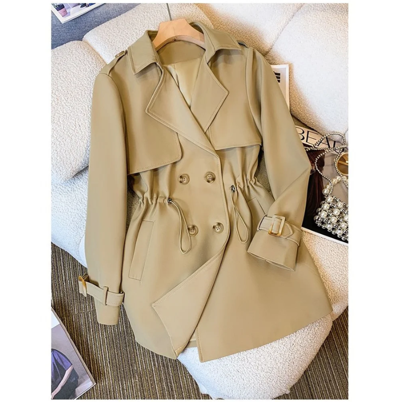 Seraphina | Trenchcoat mit elegantem Detaildesign und herbstlicher Silhouette