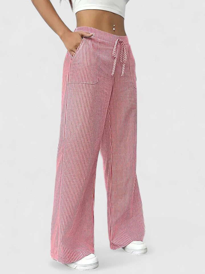 Bequeme Weite Hose mit Eleganten Details