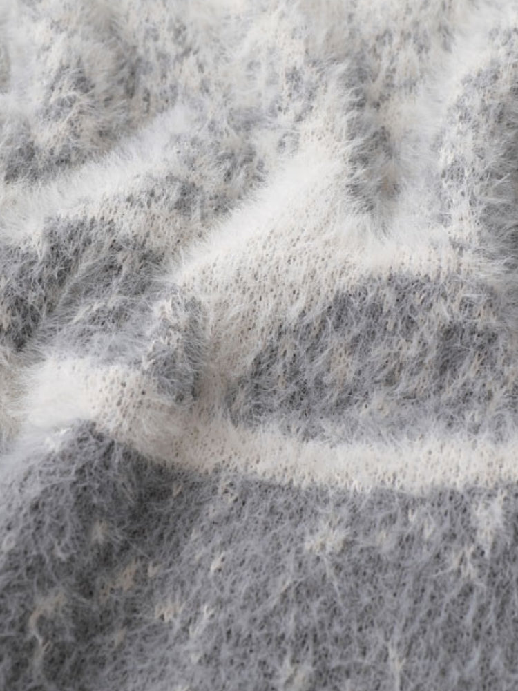 Kuscheliger, flauschiger Mohair-Pullover