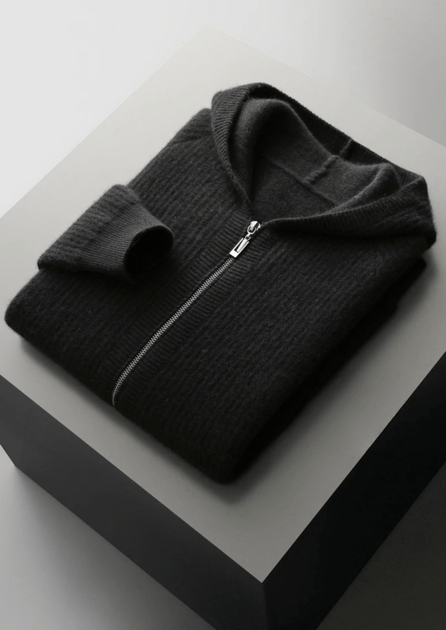 Hoodie mit Reißverschluss aus extrafeiner Merinowolle